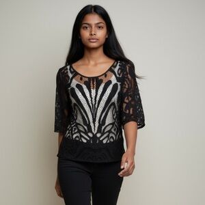 ALFANI ladies XS pullover, crocheted lace top black excellent condition